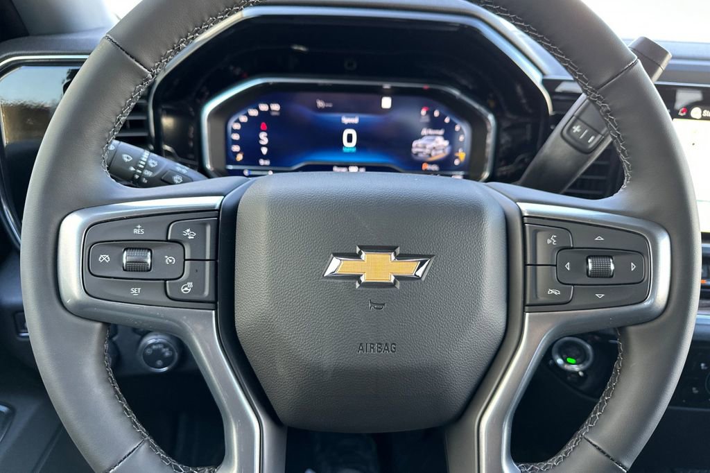 New 2025 Chevrolet Silverado 1500 LT w/ Safety Package RWD image 24