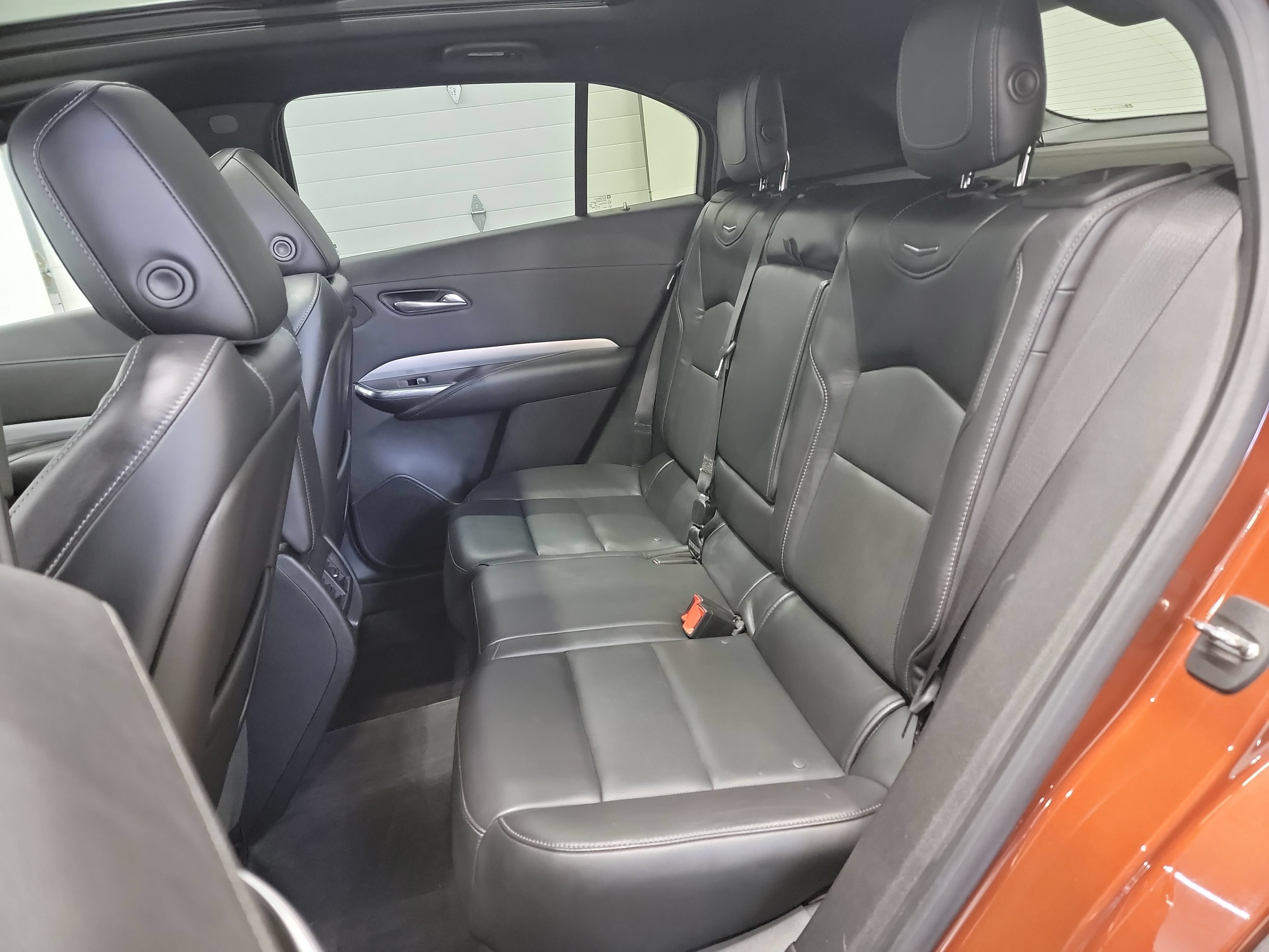Used 2019 Cadillac XT4 Premium Luxury AWD/4WD image 28