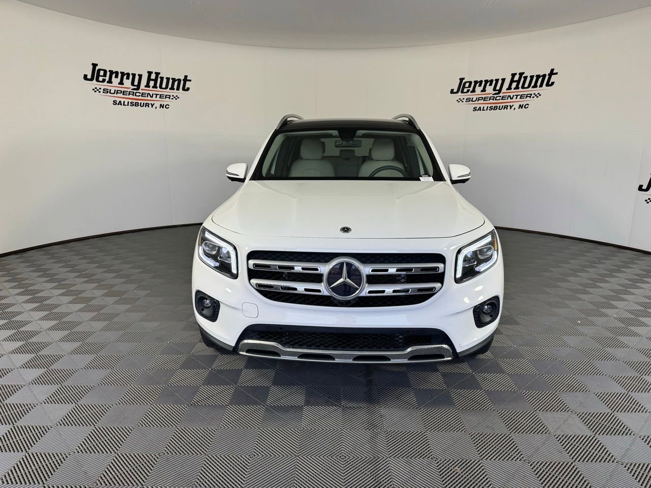 Used 2022 Mercedes-Benz GLB 250 image 7