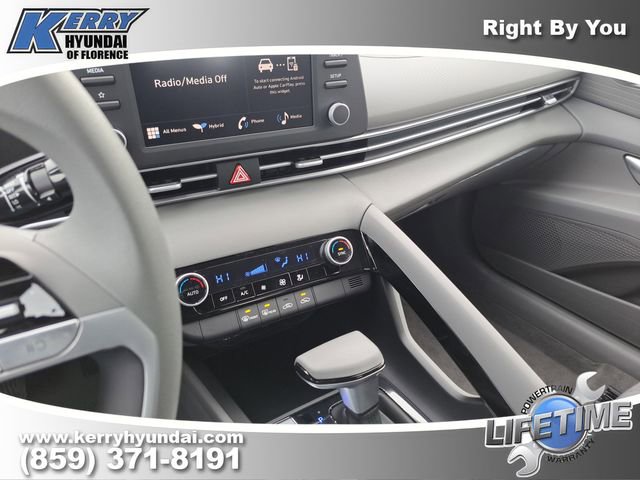 New 2026 Hyundai Elantra Blue image 25