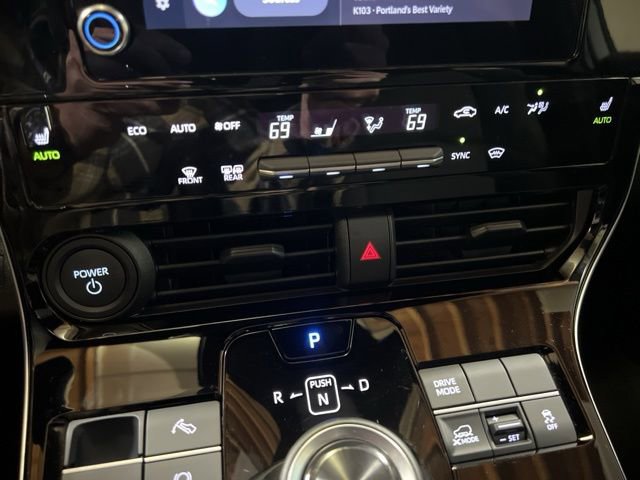 Used 2025 Subaru Solterra Premium image 34