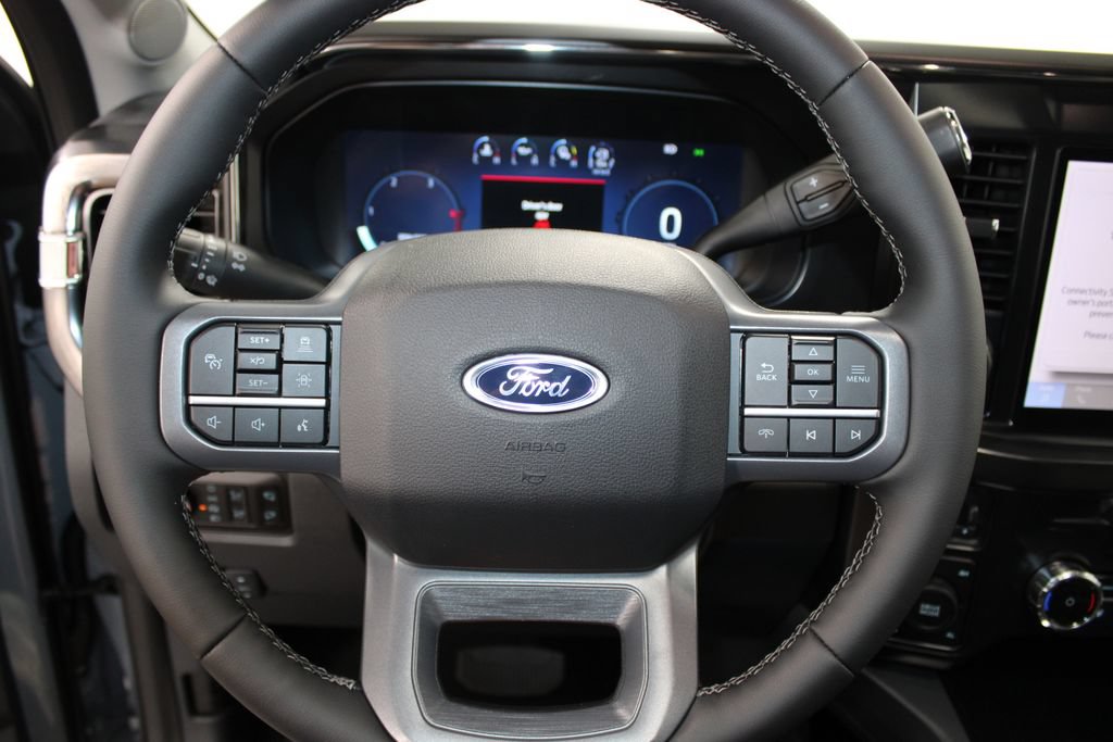 New 2026 Ford F250 Lariat w/ Black Appearance Package AWD/4WD image 38