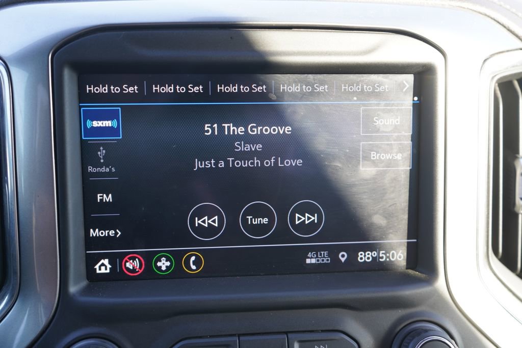 Used 2021 Chevrolet Silverado 1500 RST w/ Z71 Off-Road Package image 34