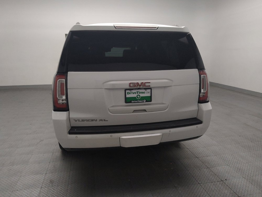 Used 2020 GMC Yukon XL SLT w/ Premium Edition RWD image 6