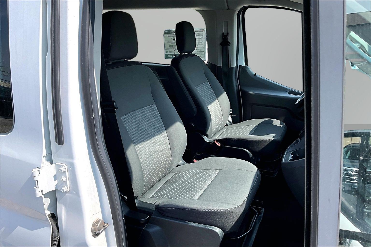 Used 2020 Ford Transit 350 XLT RWD image 7