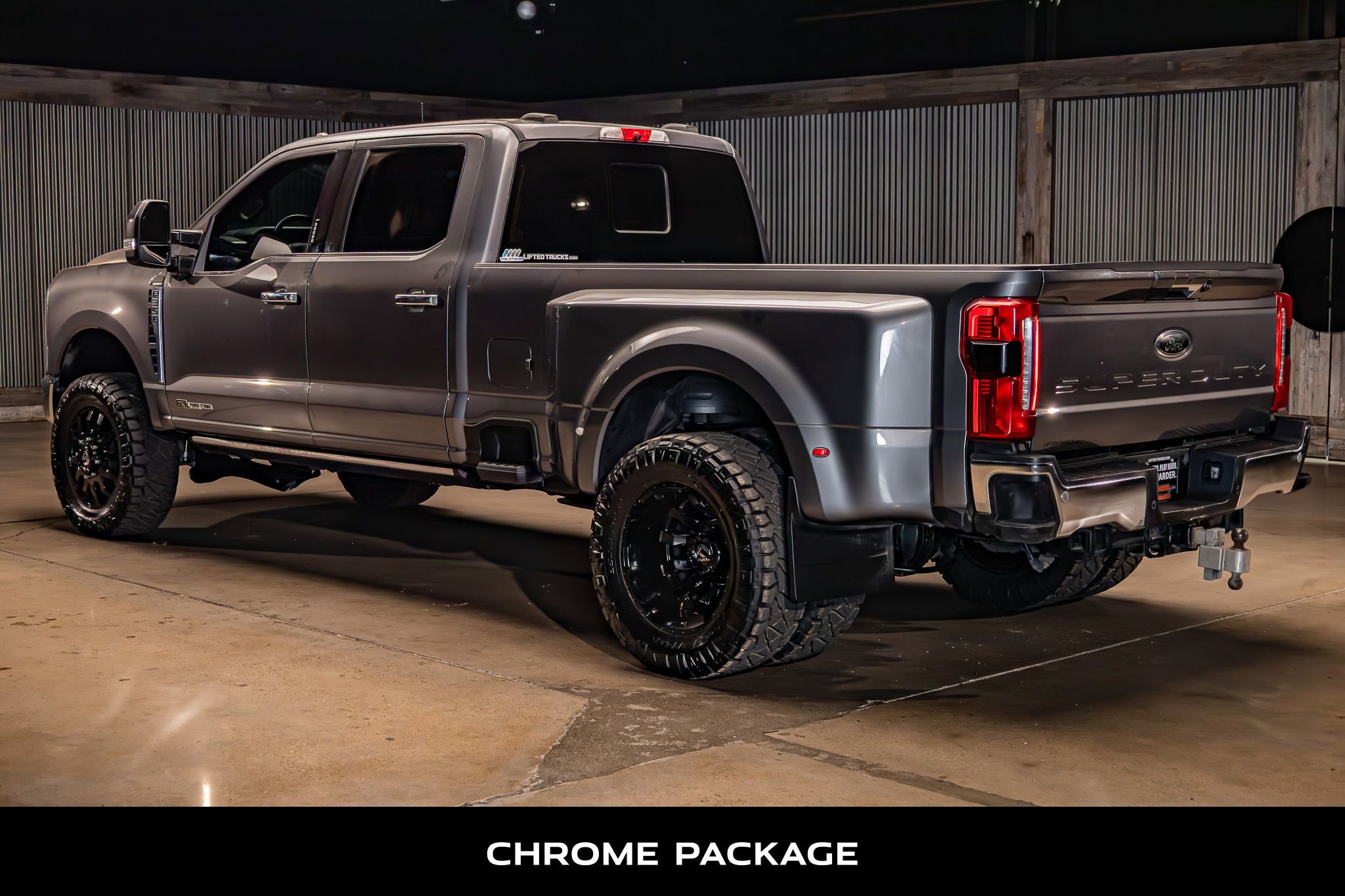 Used 2023 Ford F350 Lariat w/ Lariat Ultimate Package AWD/4WD image 7