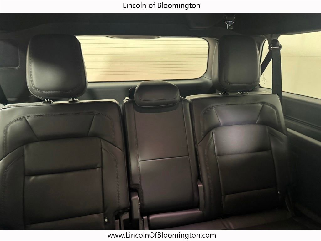 New 2026 Lincoln Navigator L Reserve AWD/4WD image 23