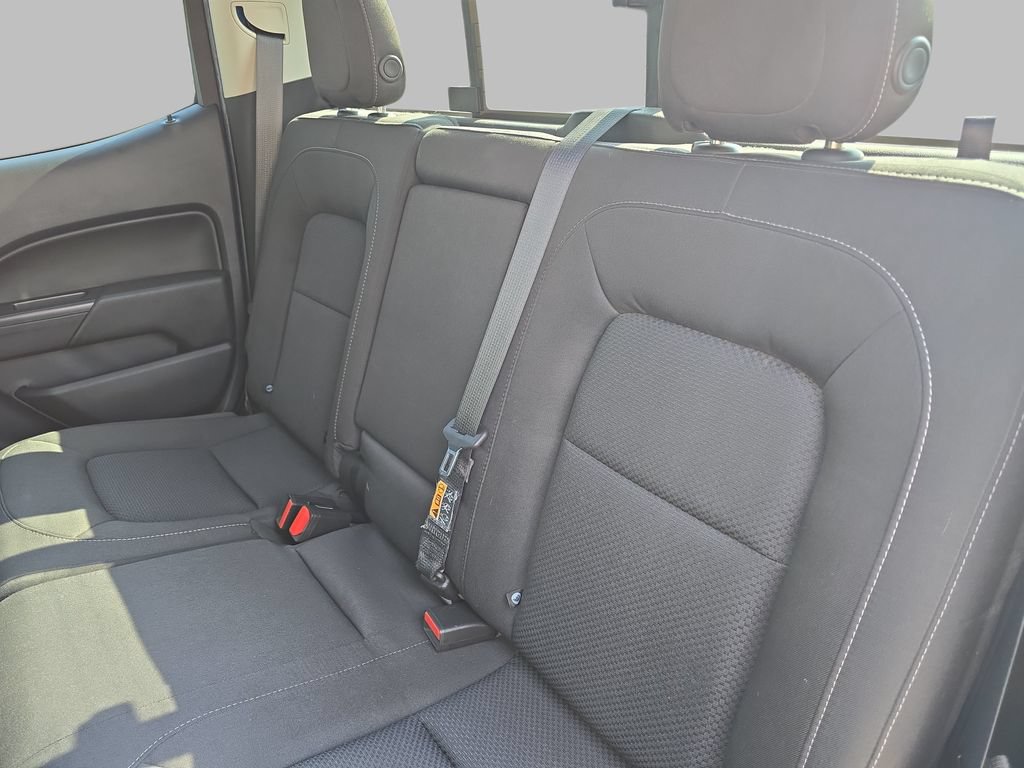 Used 2022 Chevrolet Colorado LT w/ Safety Package AWD/4WD image 14