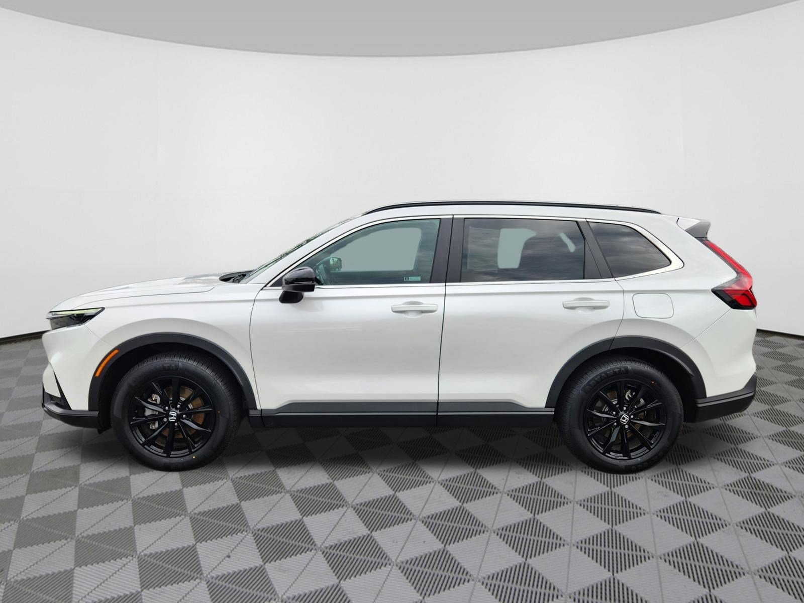 Certified 2024 Honda CR-V Sport-L image 5