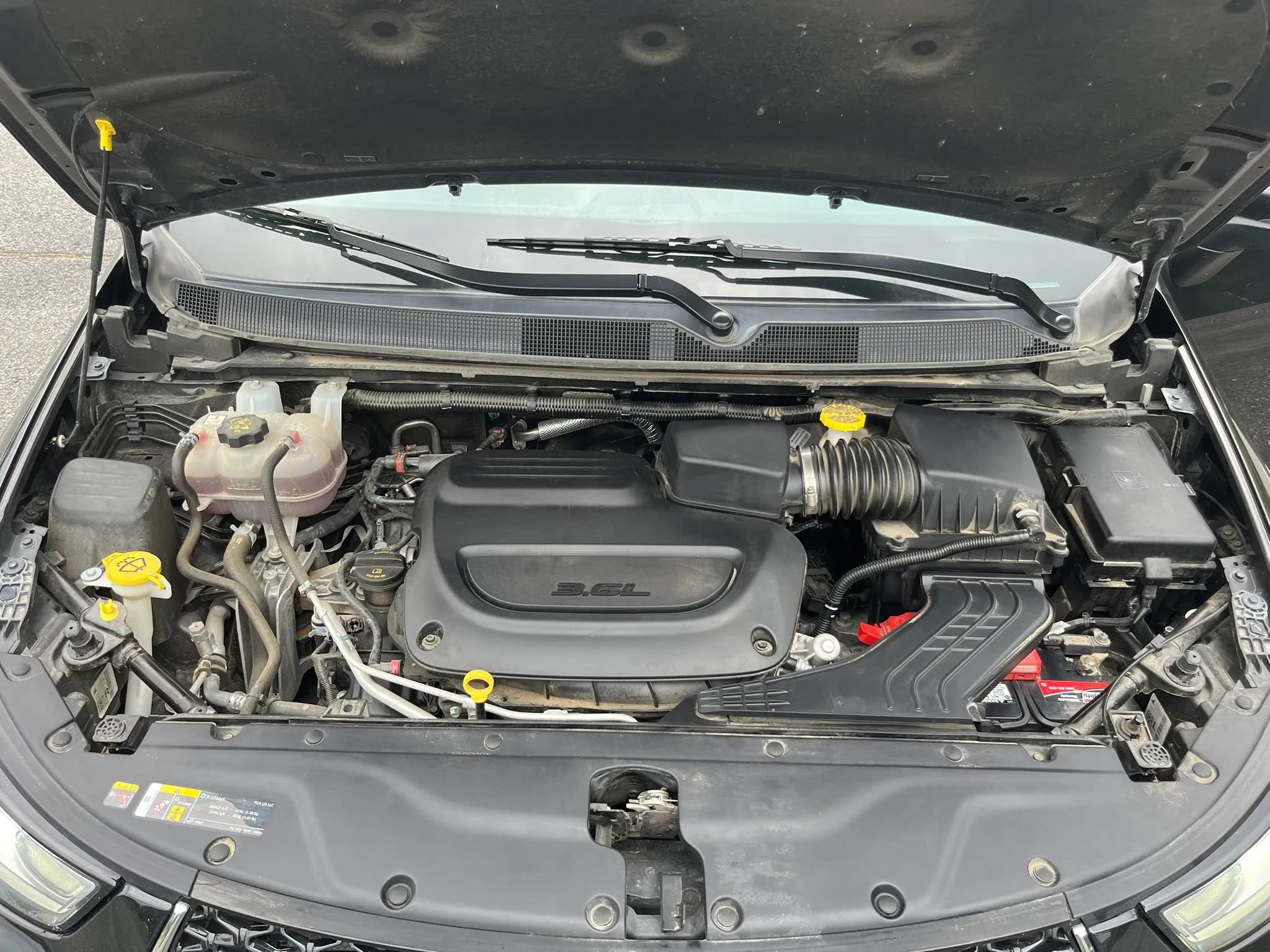 Used 2023 Chrysler Pacifica Touring-L FWD image 42