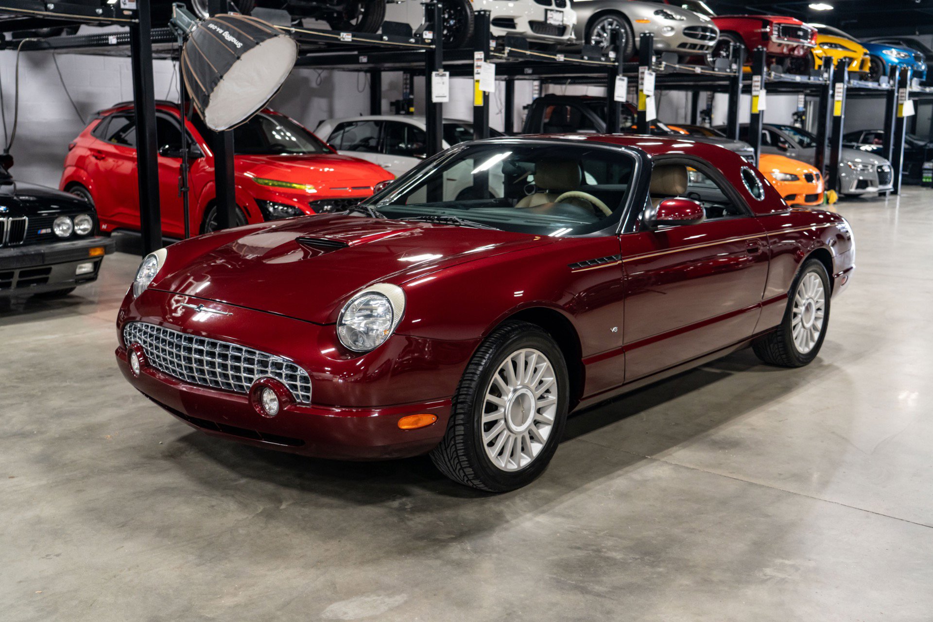 Used 2004 Ford Thunderbird Deluxe image 62