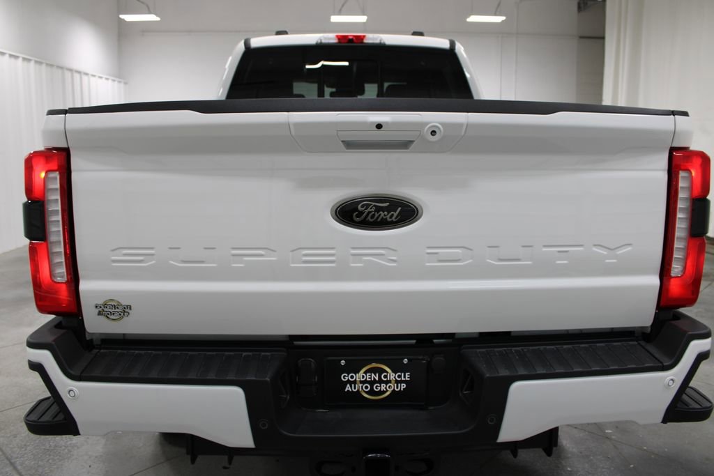 New 2026 Ford F250 Lariat w/ Black Appearance Package image 7