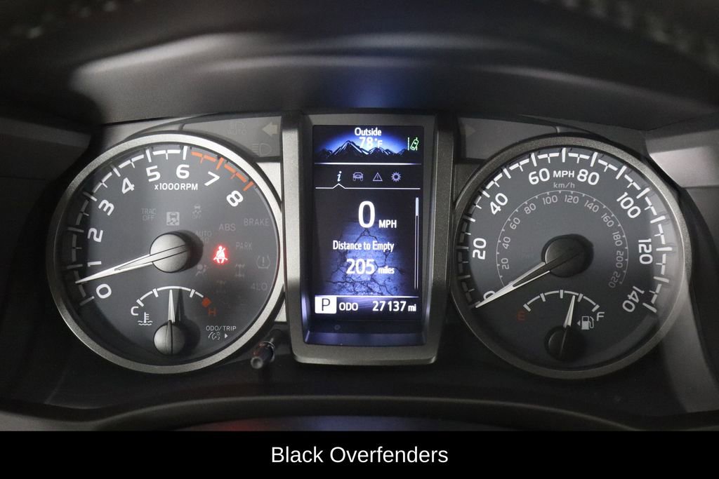 Used 2021 Toyota Tacoma TRD Off-Road image 11