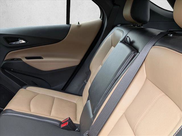 Used 2022 Chevrolet Equinox Premier AWD/4WD image 17