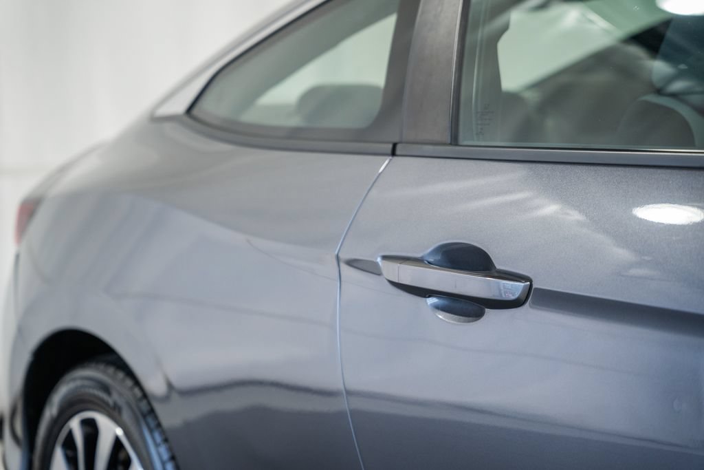 Used 2018 Honda Civic LX image 12