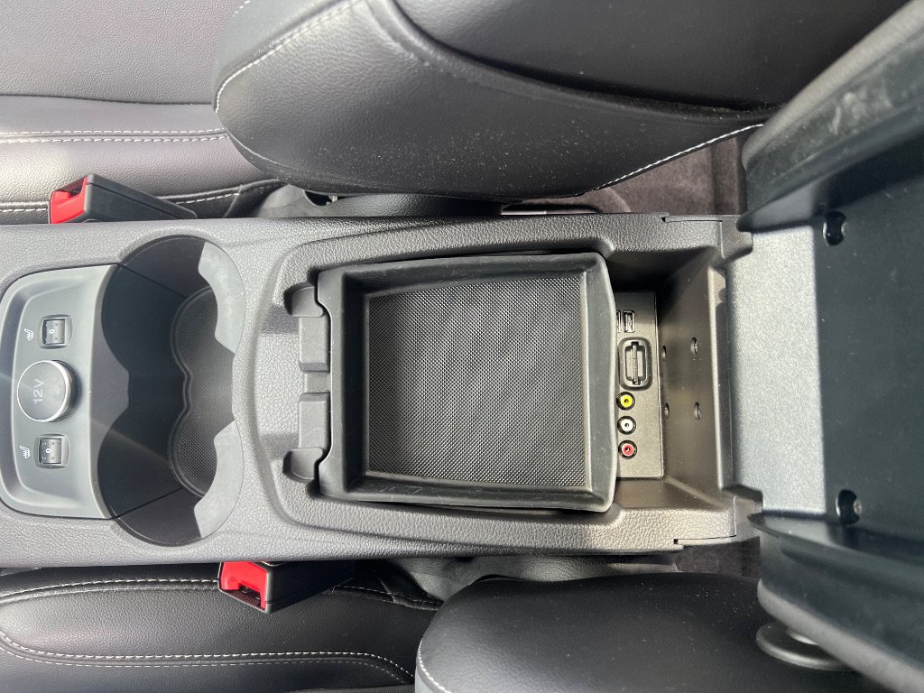 Used 2014 Ford Focus Titanium FWD image 30