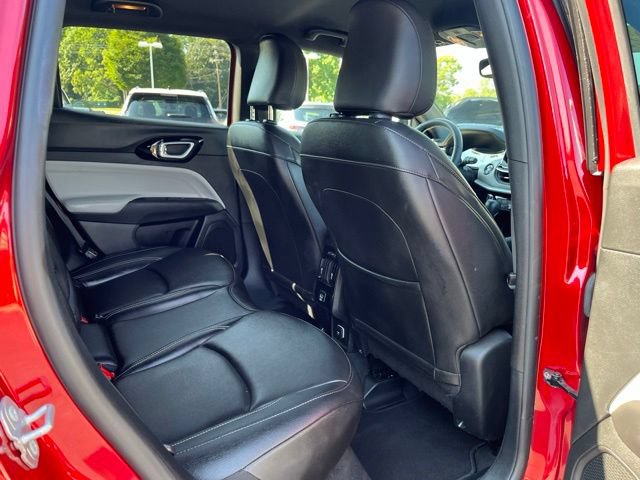 Used 2025 Jeep Compass Limited AWD/4WD image 19