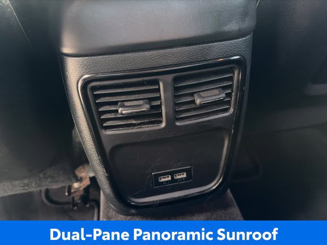 Used 2015 Chrysler 300 S RWD image 14