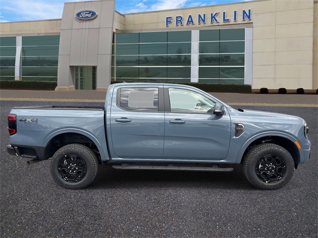 New 2025 Ford Ranger Lariat w/ Black Appearance Package image 8