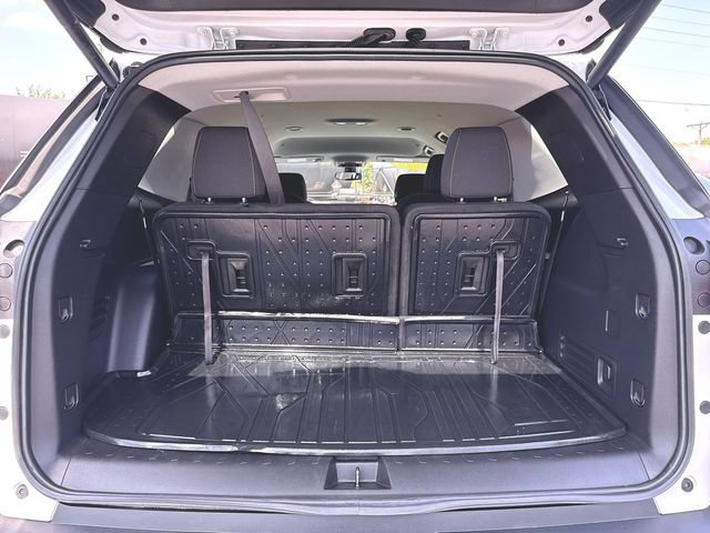 Used 2020 Chevrolet Traverse LT w/ Driver Confidence II Package AWD/4WD image 24