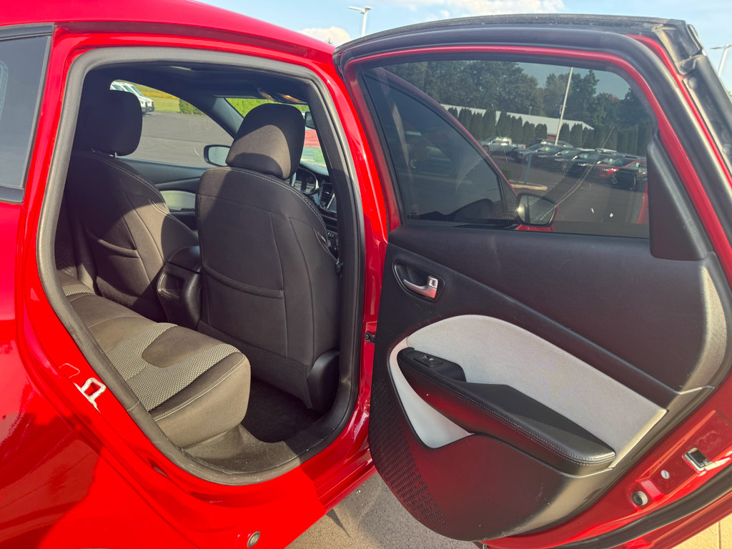 Used 2015 Dodge Dart SXT w/ Sun/Sound Group image 14