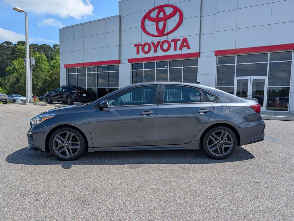 Used 2021 Kia Forte GT-Line FWD image 2