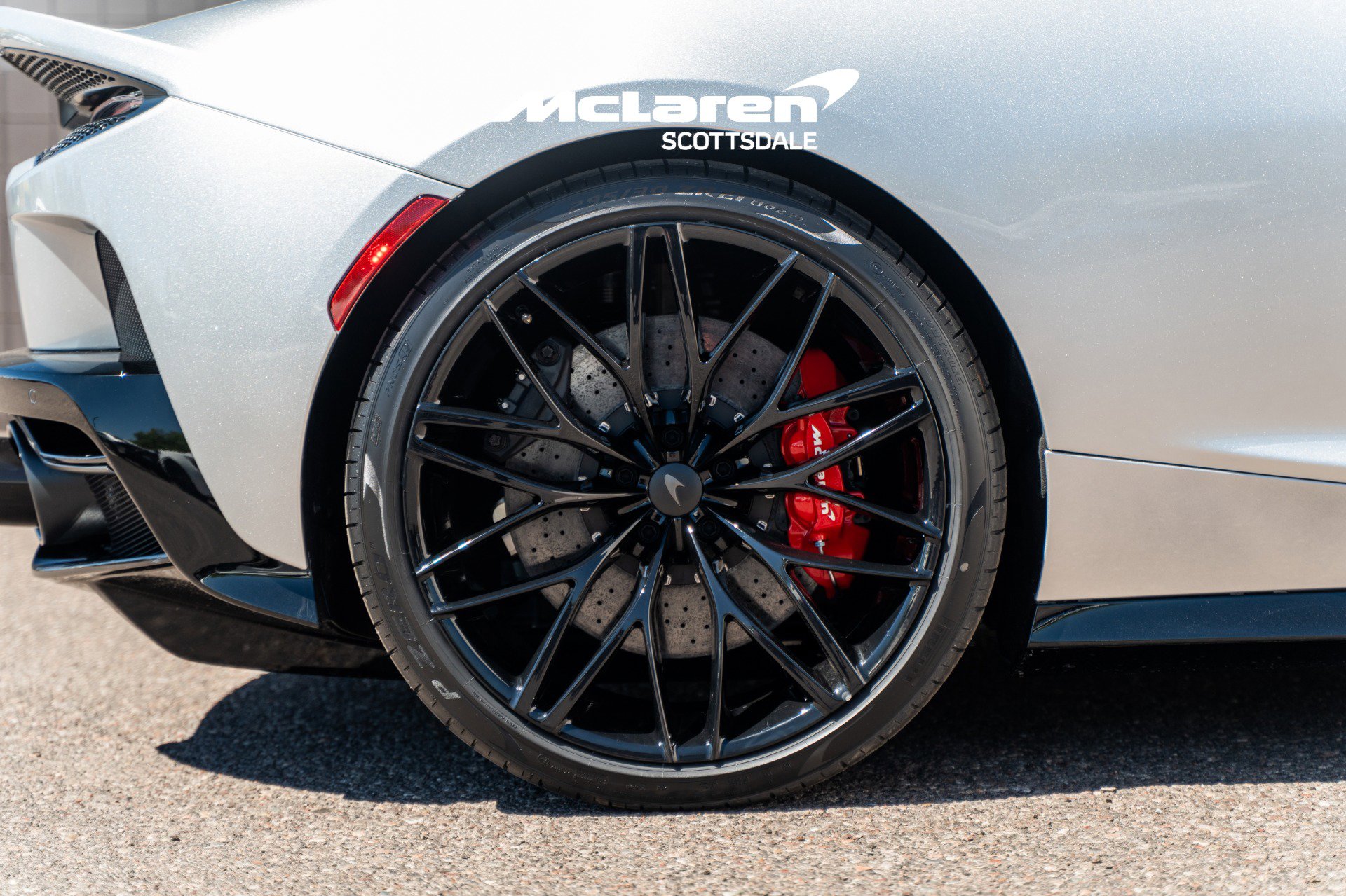 New 2026 McLaren GTS image 28