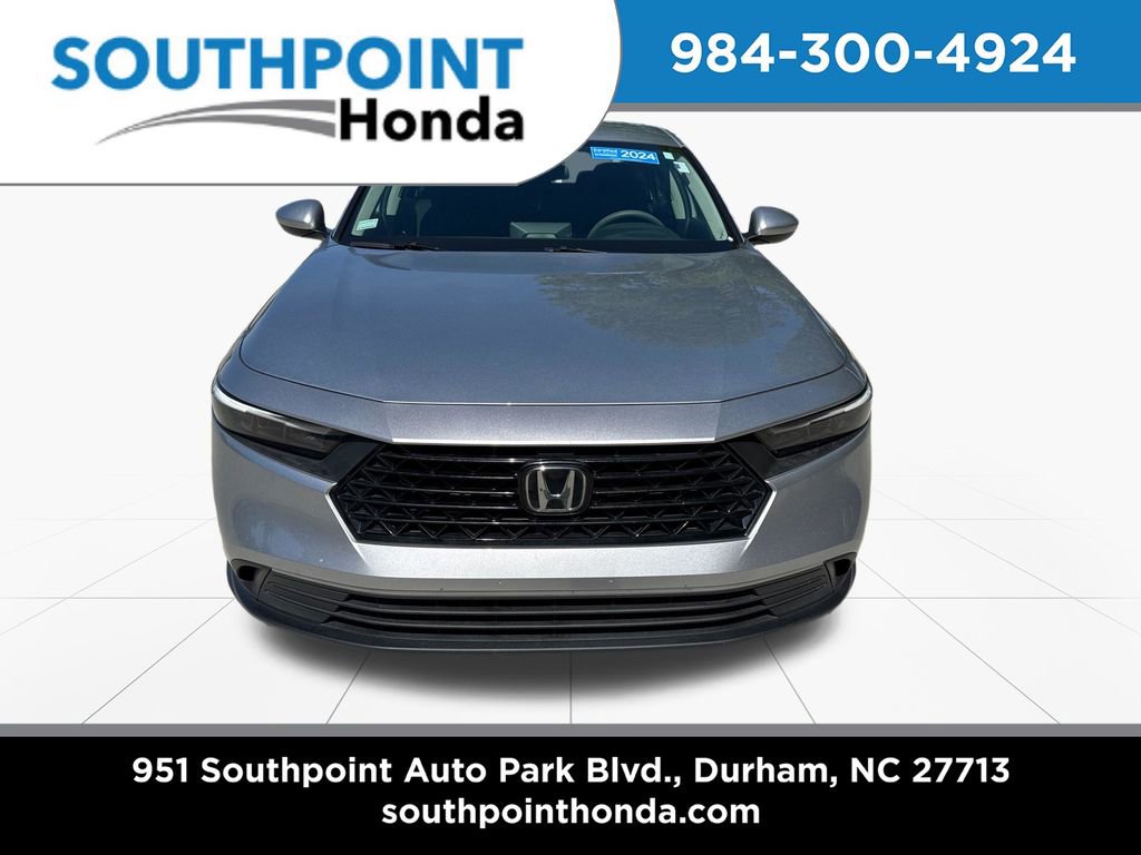 Used 2024 Honda Accord LX image 2