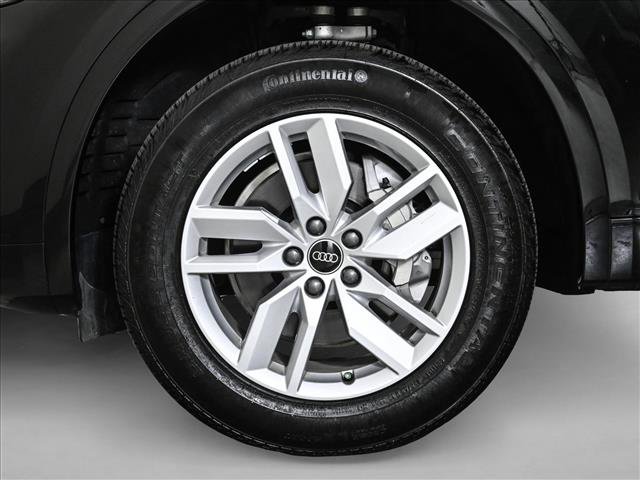 Used 2023 Audi Q5 2.0T Premium w/ Convenience Package AWD/4WD image 25