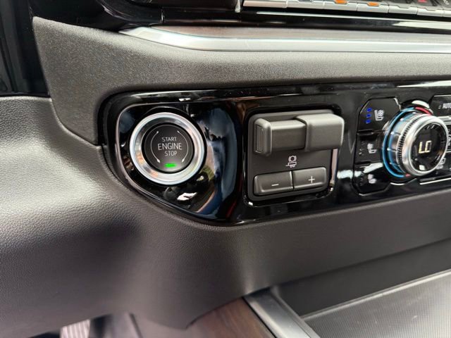 New 2026 GMC Sierra 1500 SLT w/ SLT Premium Plus Package image 47