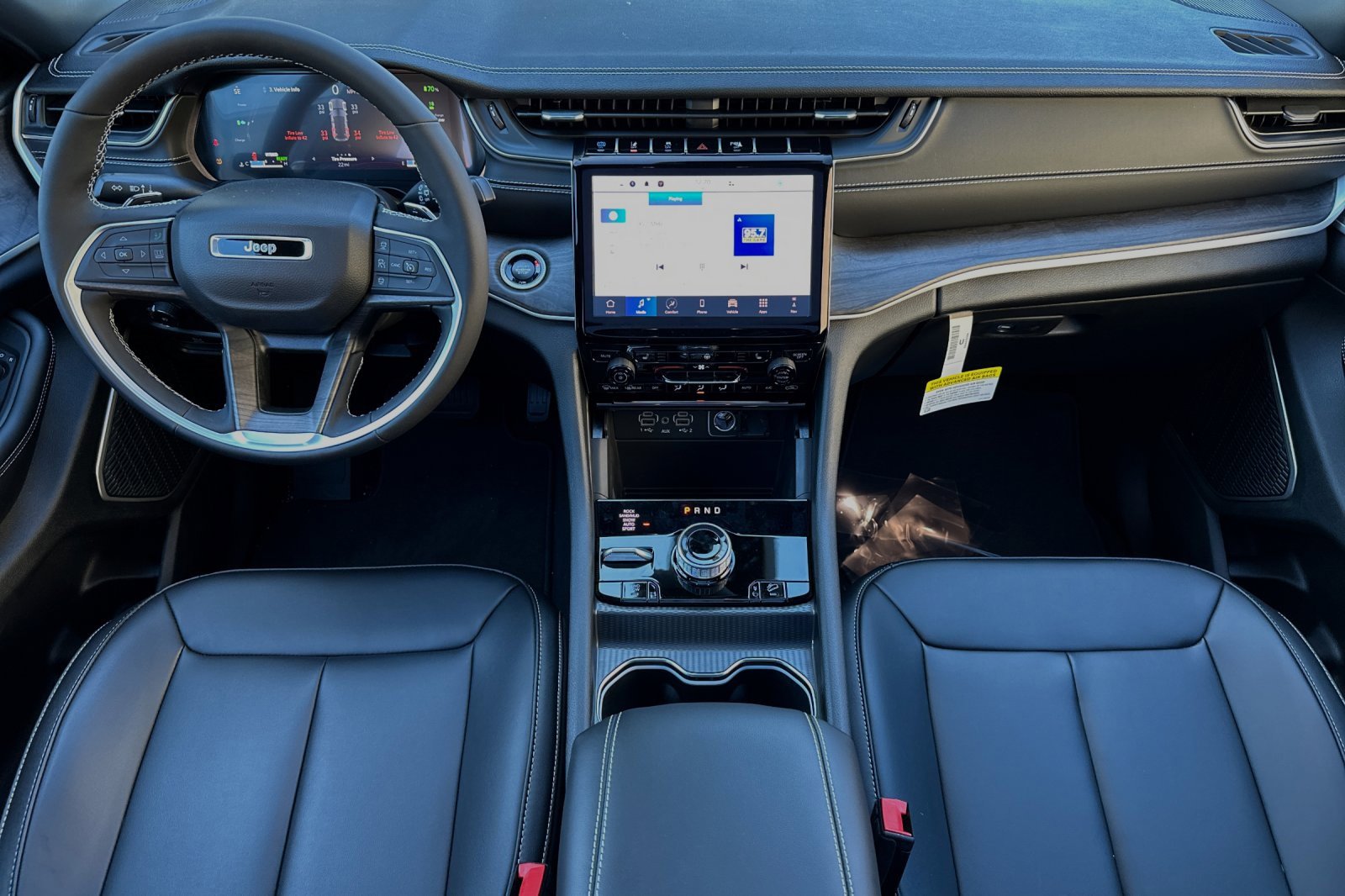 New 2024 Jeep Grand Cherokee Limited 4xe image 12