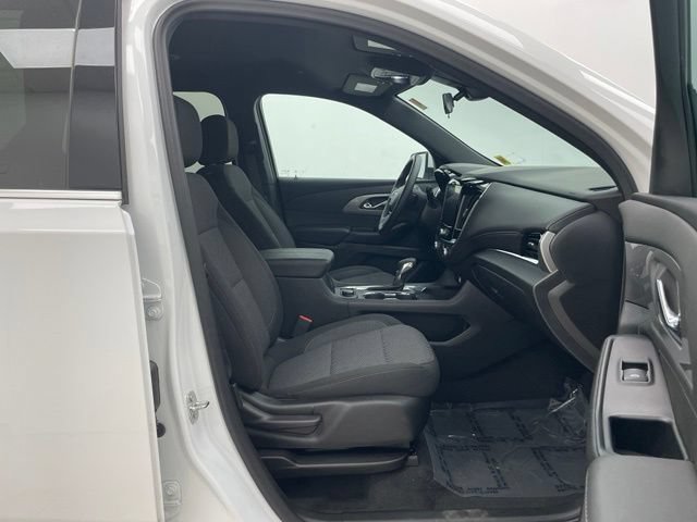 Certified 2023 Chevrolet Traverse LT AWD/4WD image 17
