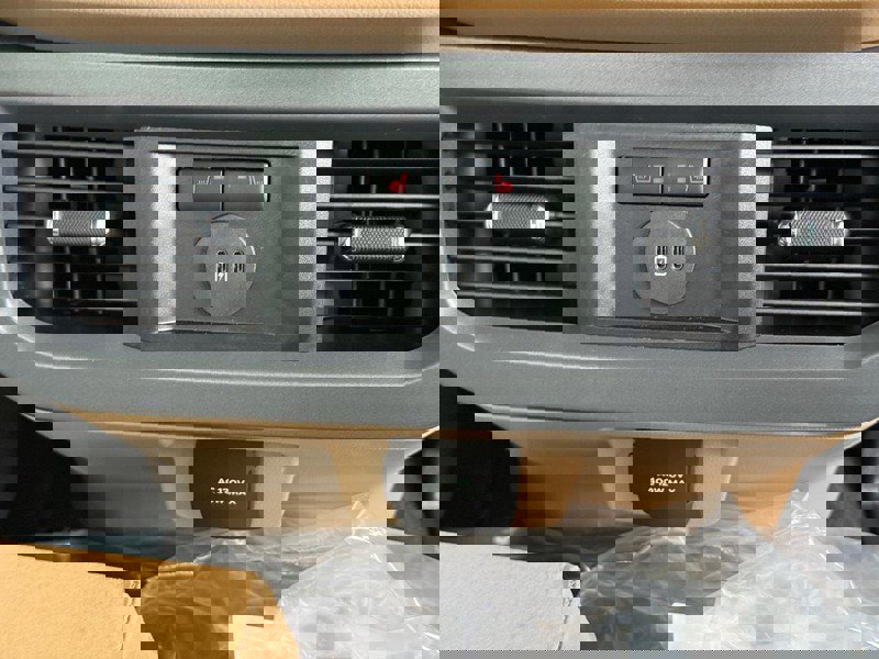 New 2026 Ford F350 Lariat w/ Chrome Package image 7