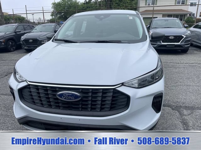 Used 2025 Ford Escape Active AWD/4WD image 11