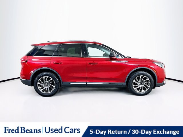 Used 2022 Lincoln Corsair AWD w/ Equipment Group 101A image 11