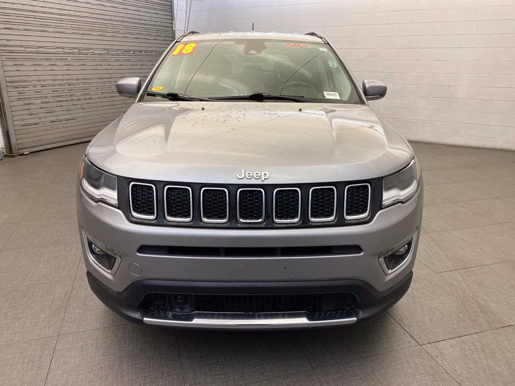 Used 2018 Jeep Compass Limited w/ Navigation Group FWD image 4