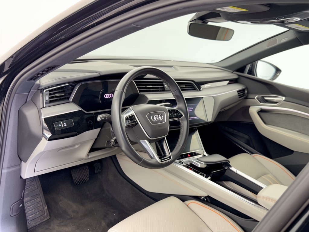 Used 2024 Audi Q8 e-tron Prestige AWD/4WD image 4