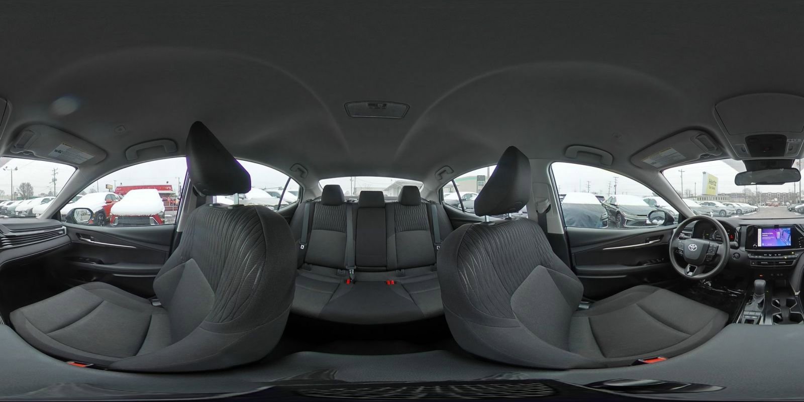 Used 2025 Toyota Camry LE image 41