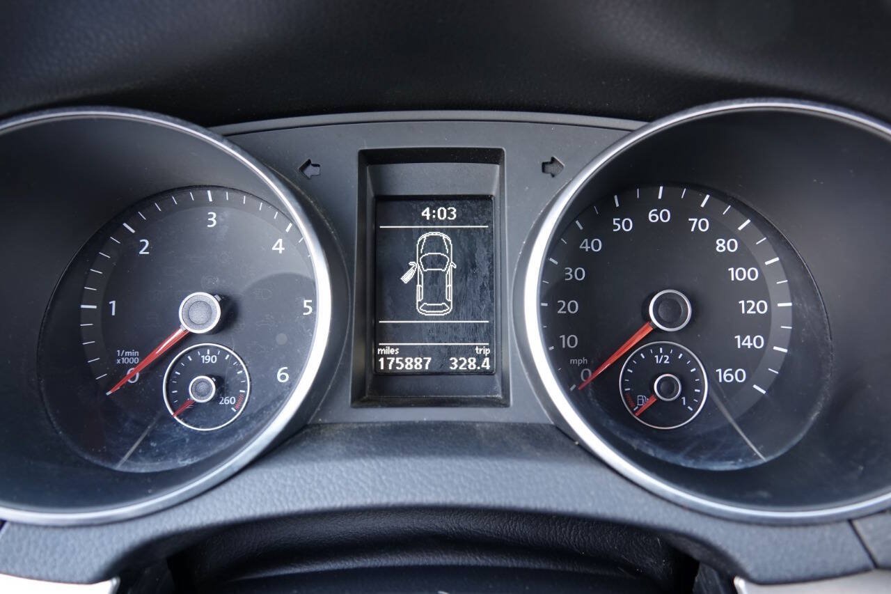Used 2011 Volkswagen Golf TDI FWD image 91