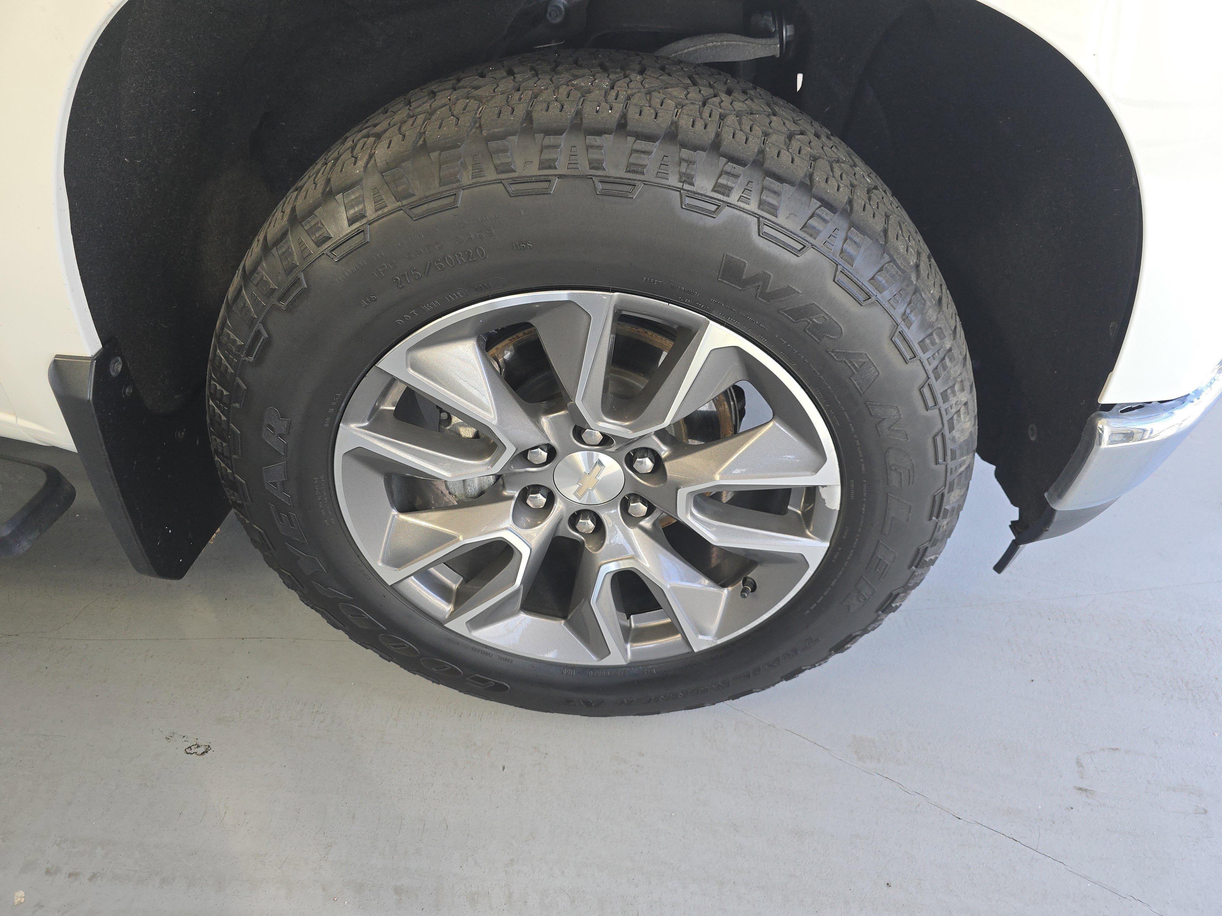 Used 2019 Chevrolet Silverado 1500 LT w/ All-Star Edition image 13