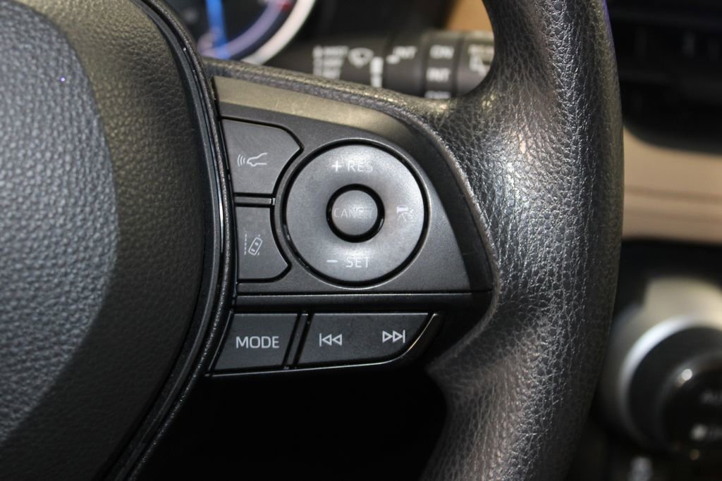 Used 2023 Toyota RAV4 XLE w/ Convenience Package image 37