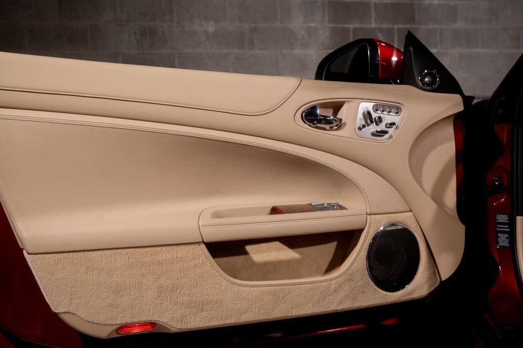 Used 2010 Jaguar XK Convertible RWD image 25