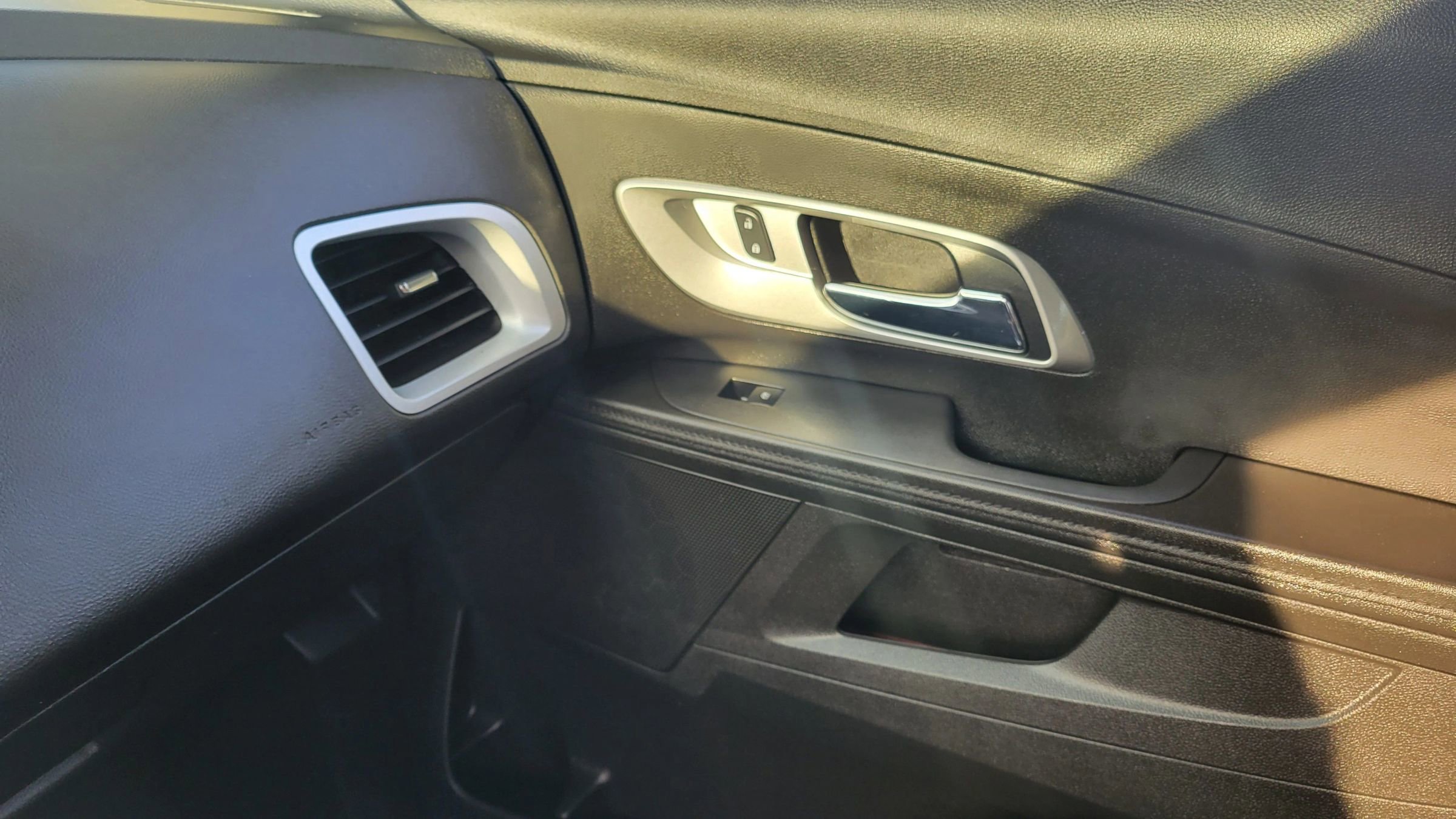 Used 2014 Chevrolet Equinox LS image 15