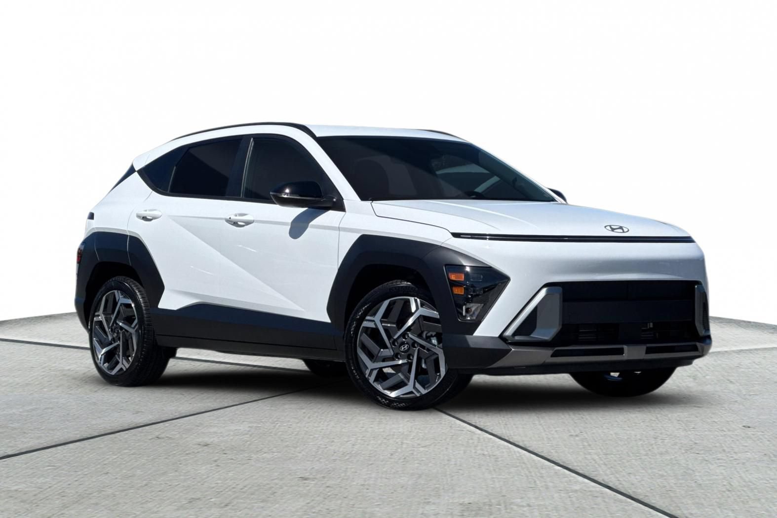 New 2026 Hyundai Kona SEL Premium FWD image 2
