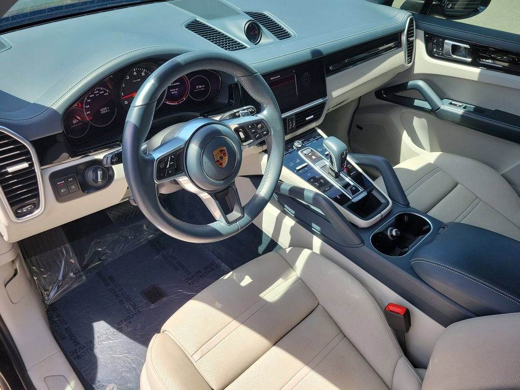 Certified 2022 Porsche Cayenne image 30