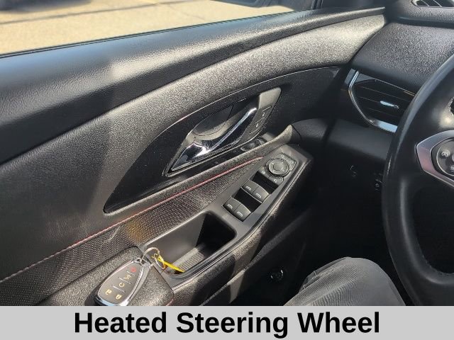 Used 2022 Chevrolet Traverse RS image 11