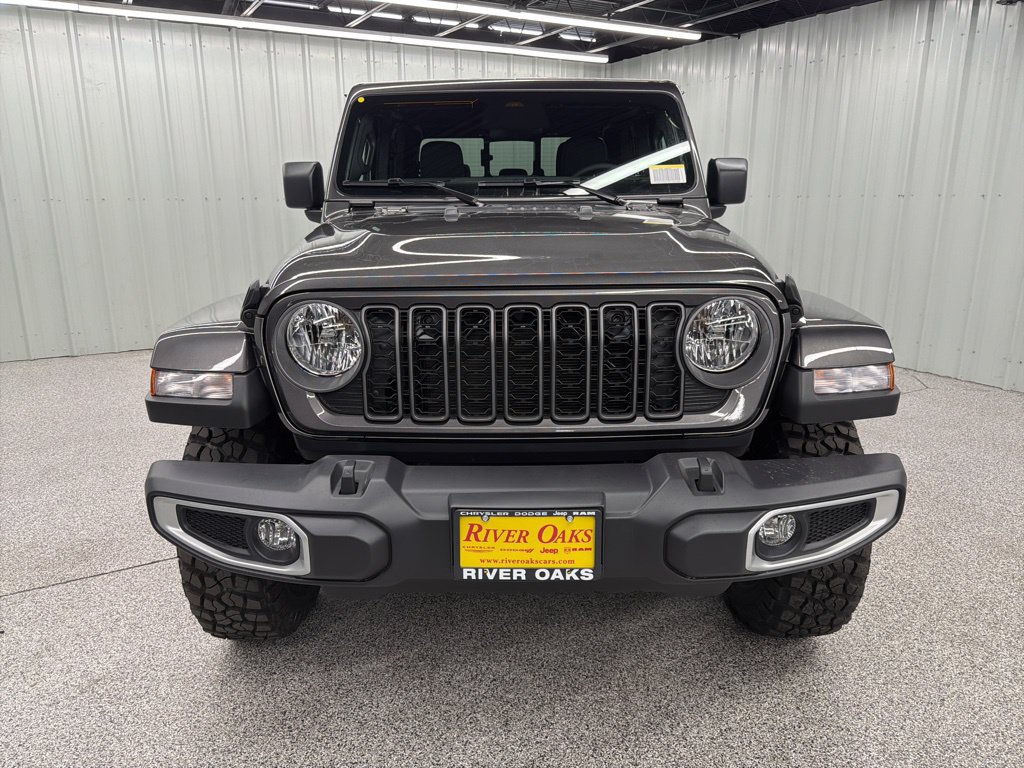 New 2026 Jeep Gladiator Sport AWD/4WD image 2