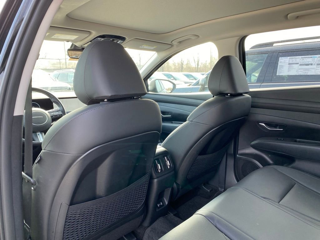 Certified 2025 Hyundai Tucson SEL AWD/4WD image 24