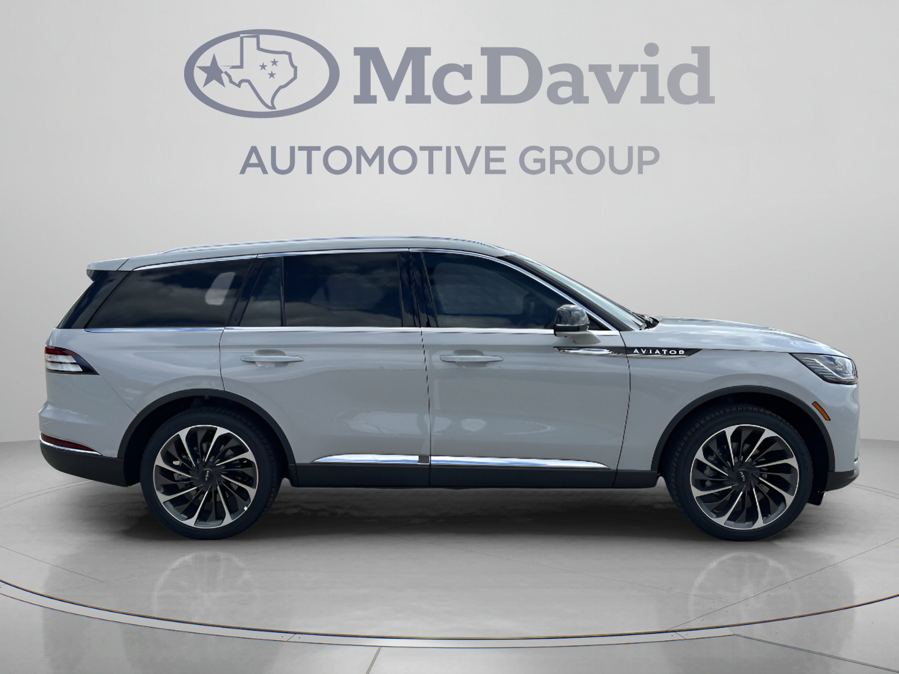New 2027 Lincoln Aviator Reserve AWD/4WD image 8