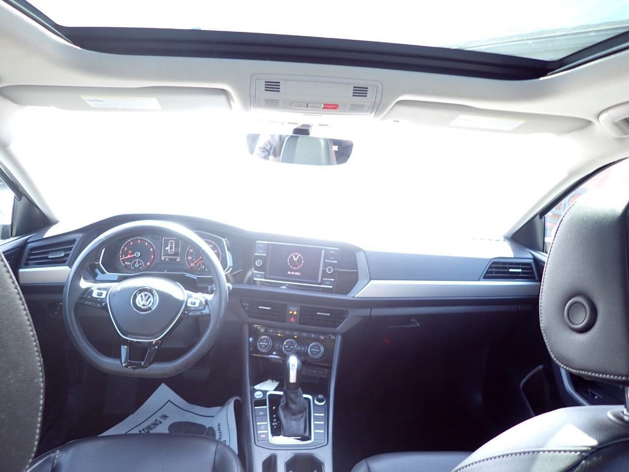 Used 2020 Volkswagen Jetta SE FWD image 10